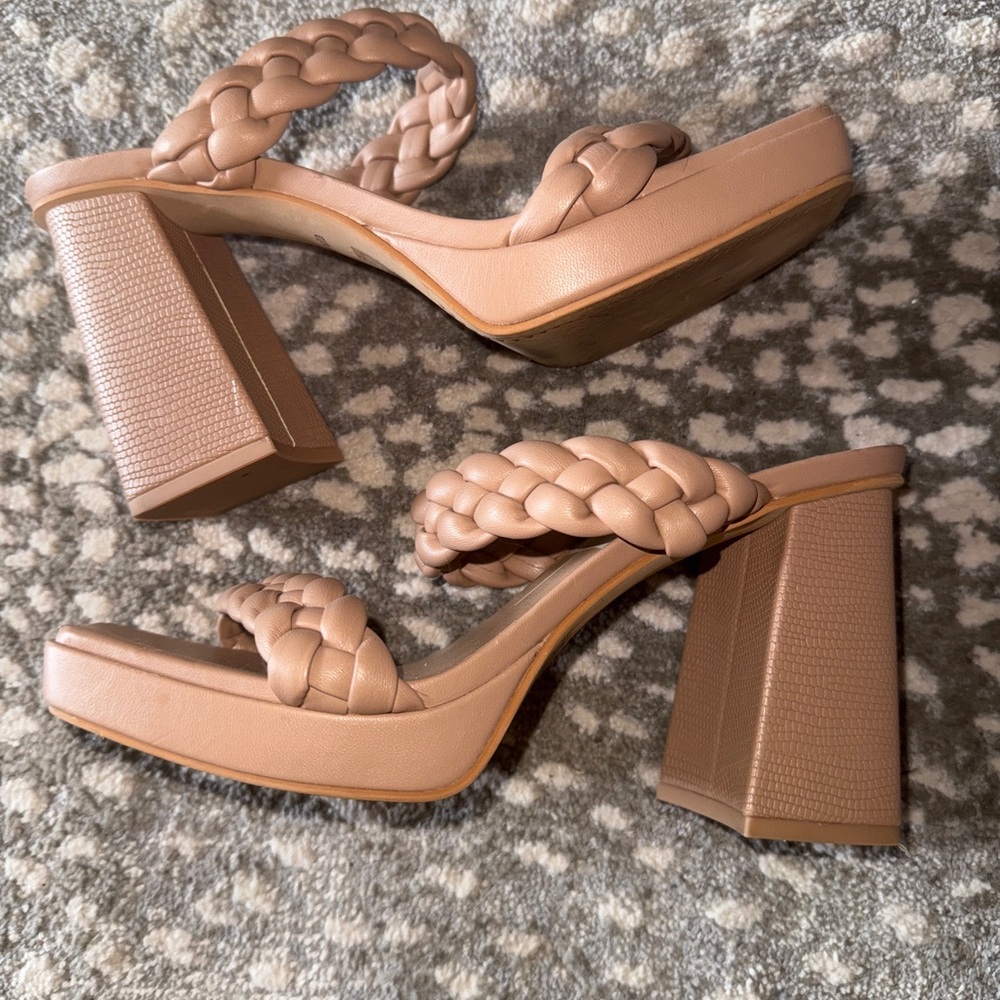 Dolce Vita ASHBY, tan braided, 4 inch, block heel sandal (NEW w/o tags)